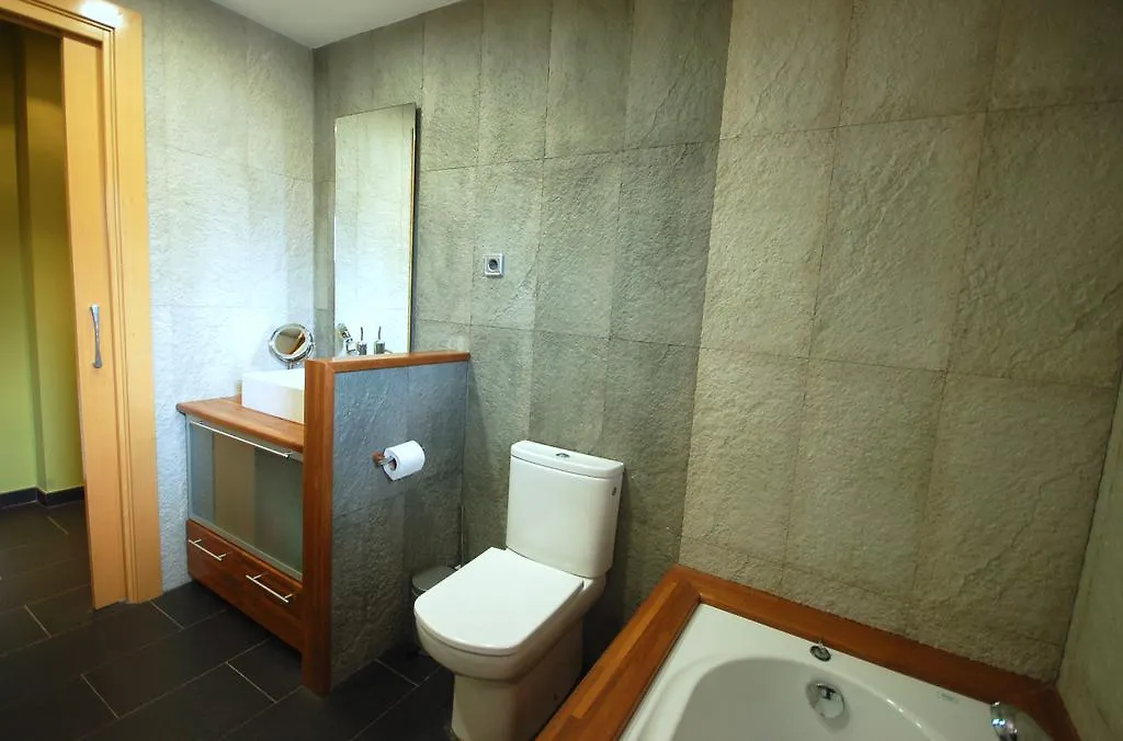 شقة Lets Holidays Palmera III توسا ذي مار إسبانيا